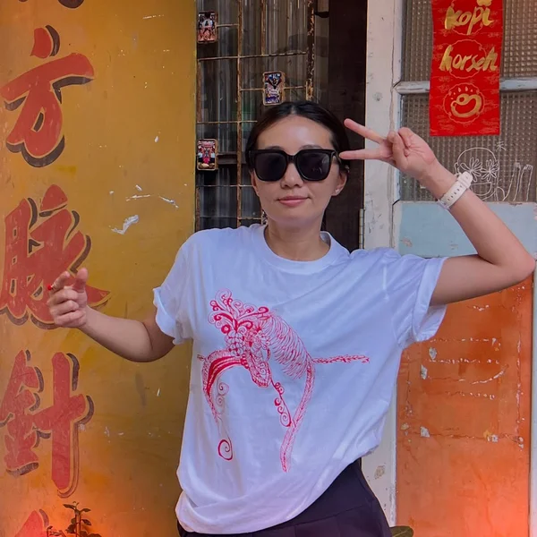 Anjua? Horseh bo? 
That’s Penang Hokkien for, “So how? All is good?”
Horseh liao la!!! = Inikali Lah...